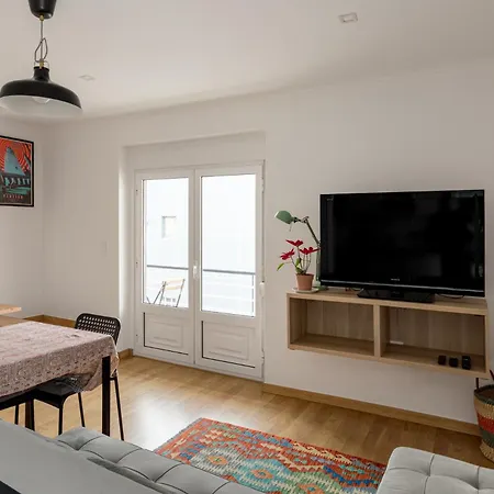 Cozy 3bed In *