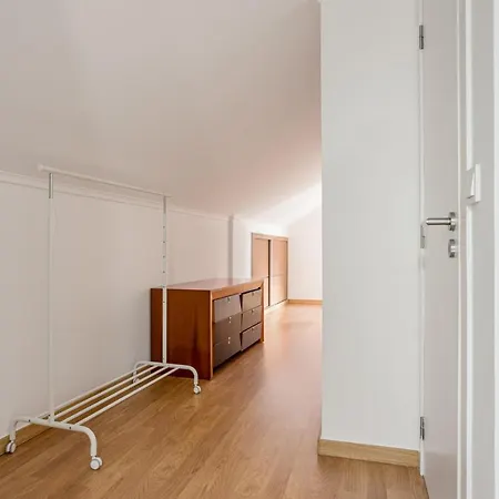 Cozy 3bed In Lägenhet